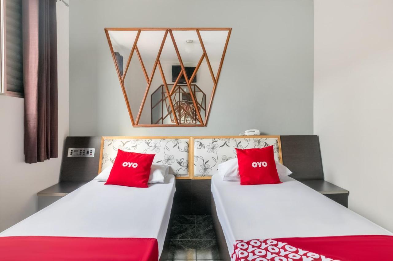 Oyo Hotel Park Leste, Sao Paulo (Adults Only) Ngoại thất bức ảnh