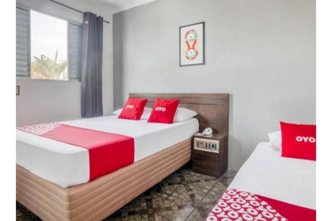 Oyo Hotel Park Leste, Sao Paulo (Adults Only) Ngoại thất bức ảnh